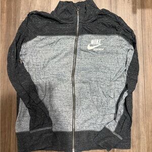 Lightweight Nike Zip up Jacket size medium